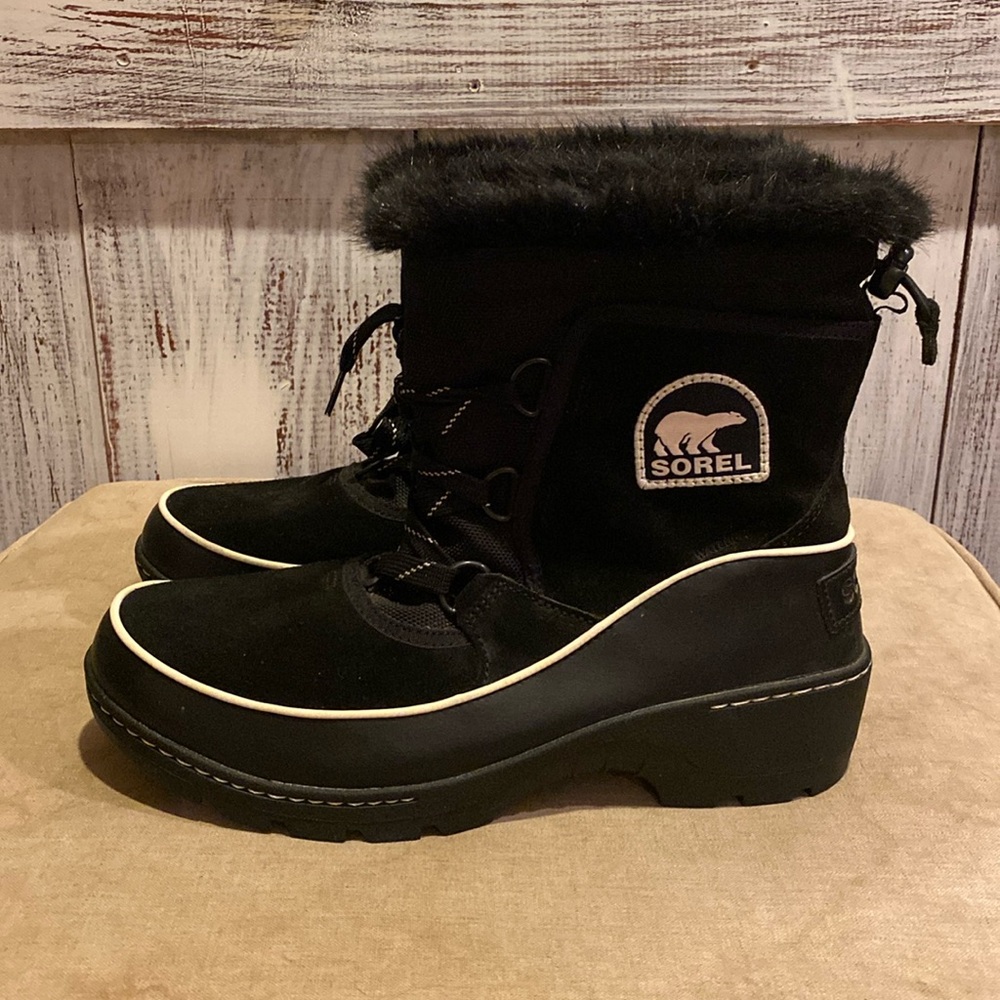 Sorel winter Boots Women’s 9.5 Like Brand New